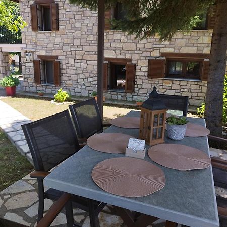 Cosy Lake House, Μια Ανάσα Πριν Τη Λίμνη Kalívia Exterior foto
